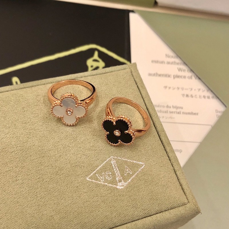 New on sale: Van Cleef & Arpels Vintage Alhambra Onyx Ring VCARA41000 New on sale: Van Cleef & Arpels Vintage Alhambra Onyx Ring VCARA41000