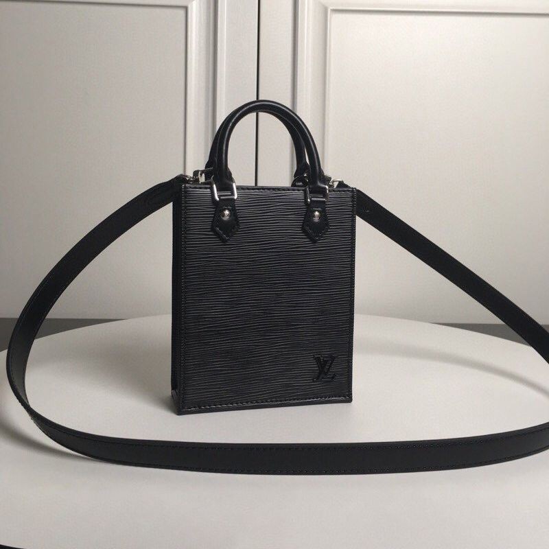 No customs duties Louis Vuitton Petite Sac Plat Replica Epi Noir Shoulder Bag M69441 No customs duties Louis Vuitton Petite Sac Plat Replica Epi Noir Shoulder Bag M69441
