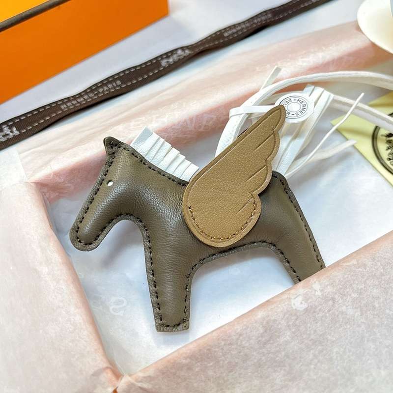 Hermes Rodeo Pegasus Charm Replica erk10360 Sold Out