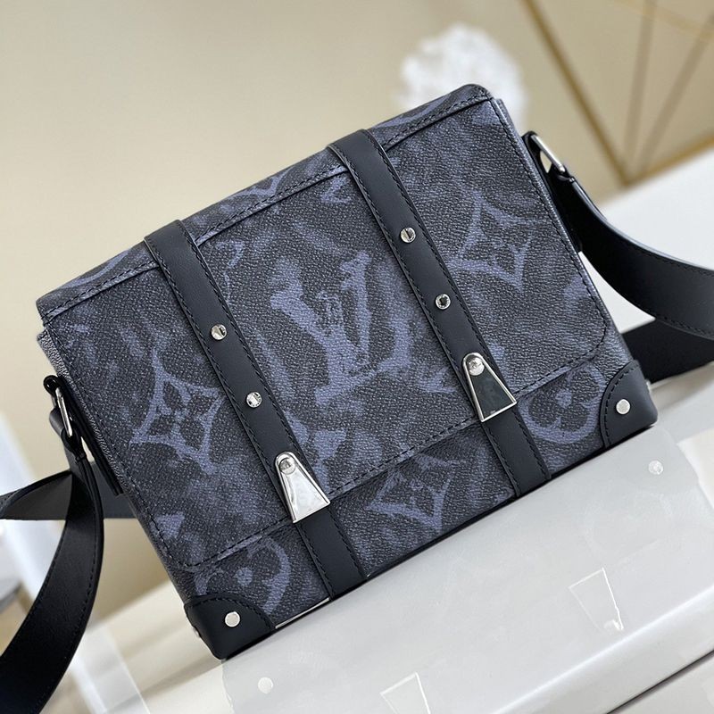 Cute Louis Vuitton Trunk Messenger PM Copy Monogram Shoulder Bag M57271 Cute Louis Vuitton Trunk Messenger PM Copy Monogram Shoulder Bag M57271