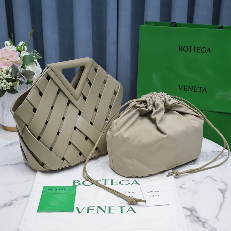 Sure to sell out Bottega Veneta Point Copy Top Handle Basket Medium Bag ★ Taupe 658697V0EO11520