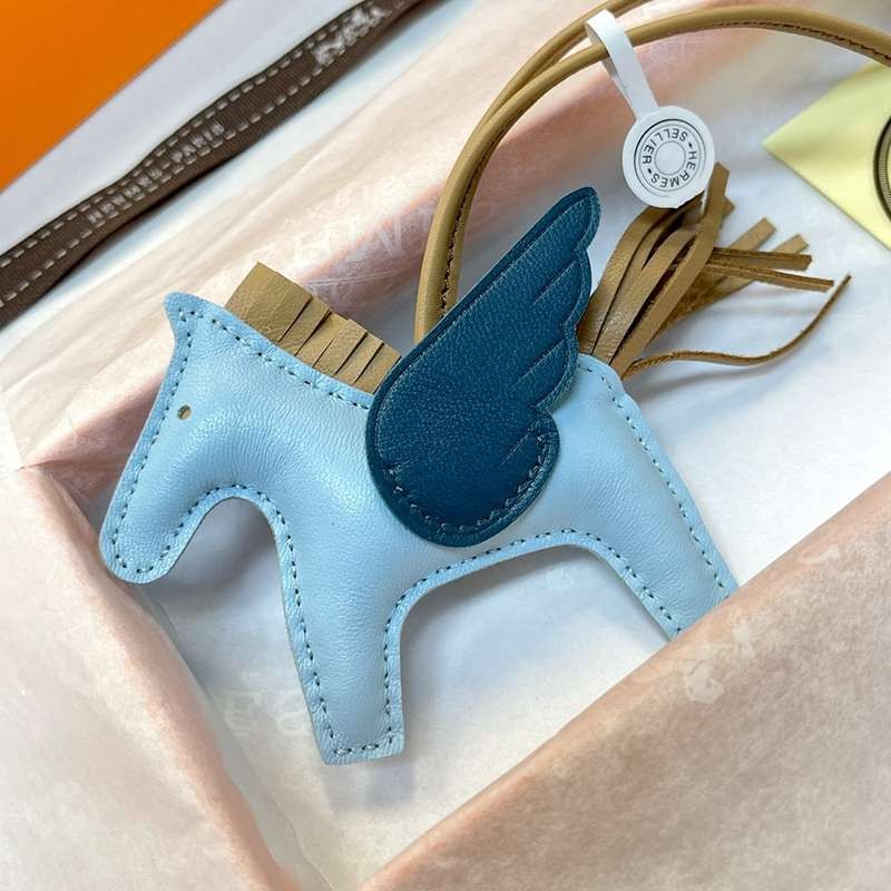 Extremely rare! Hermes replica Rodeo Pegasus charm erc32422