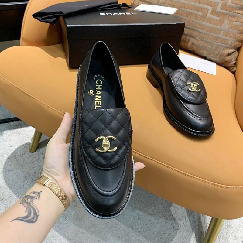 *Very popular* Chanel CC turnlock loafers replica shh32967