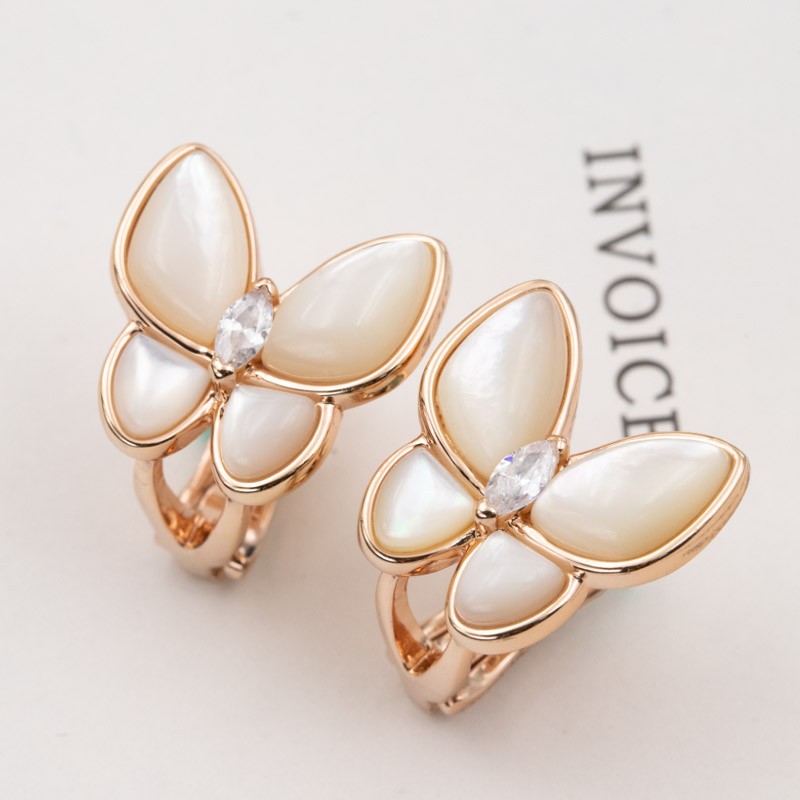 Want it? Ultra-limited? [Van Cleef & Arpels] De Papillon Earrings Replica Butterfly Rose Gold VCARO8FN00