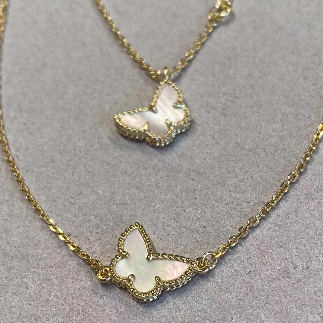 Love at first sight? [Van Cleef & Arpels Replica] Lucky Alhambra Papillon Pendant VCARD99500