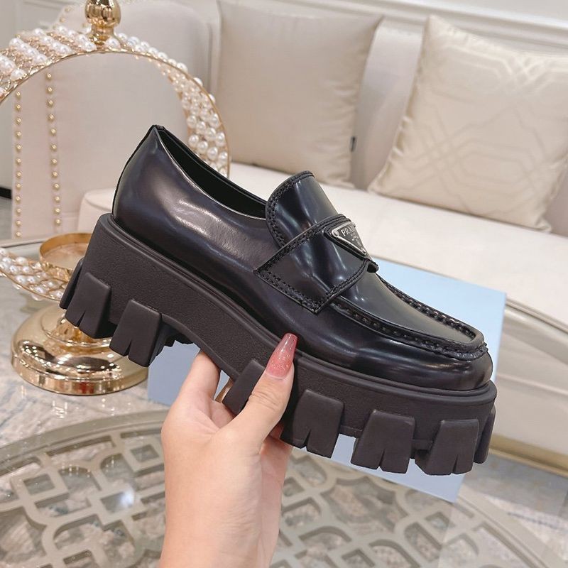 Prada Monolith Loafers Replica Brushed Leather Pointed Toe puz57660 Prada Monolith Loafers Replica Brushed Leather Pointed Toe puz57660