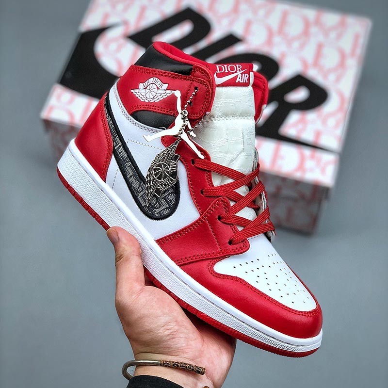 [Immediate Delivery] Dior x Nike Air Jordan 1 Replica High OG Prototype AJ1 Red/White Nike Replica Dior nav07055