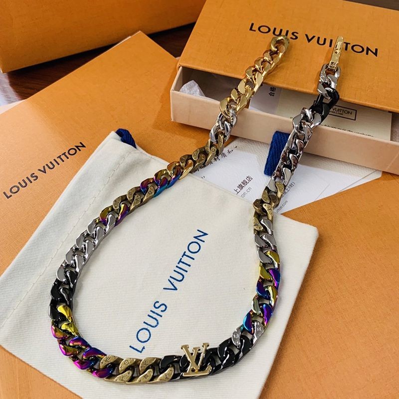 No. 1 in cumulative total sales! Louis Vuitton replica Collier Chain Links Patches Strass Necklace MP2772