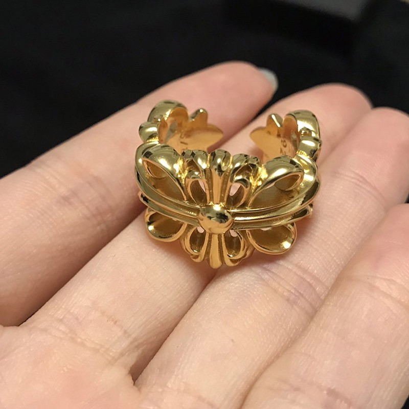 CHROME HEARTS FLORAL CROSS RING CH REFAKE KUF66308 CHROME HEARTS FLORAL CROSS RING CH REFAKE KUF66308