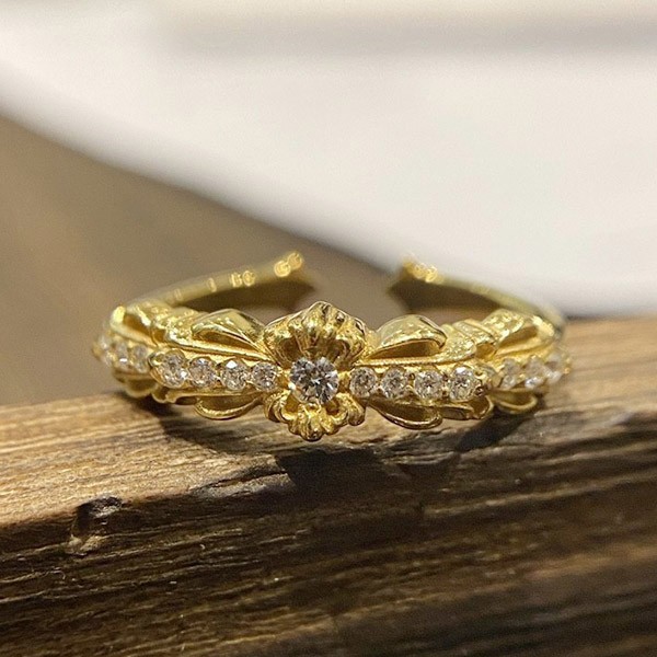 CHROME HEARTS Replica Floral Cross Gold Diamond Ring 22K Kuj88086 CHROME HEARTS Replica Floral Cross Gold Diamond Ring 22K Kuj88086
