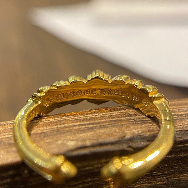 CHROME HEARTS Replica Floral Cross Gold Diamond Ring 22K Kuj88086