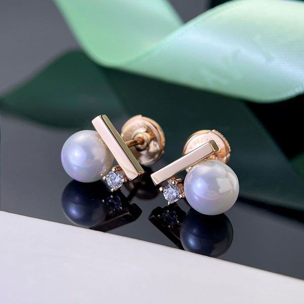 TASAKI Balance Class Earrings Fake Pearl Diamond tar88378