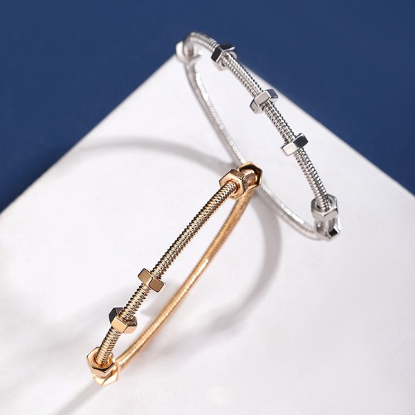 Ecru de Cartier bracelet replica B6049517