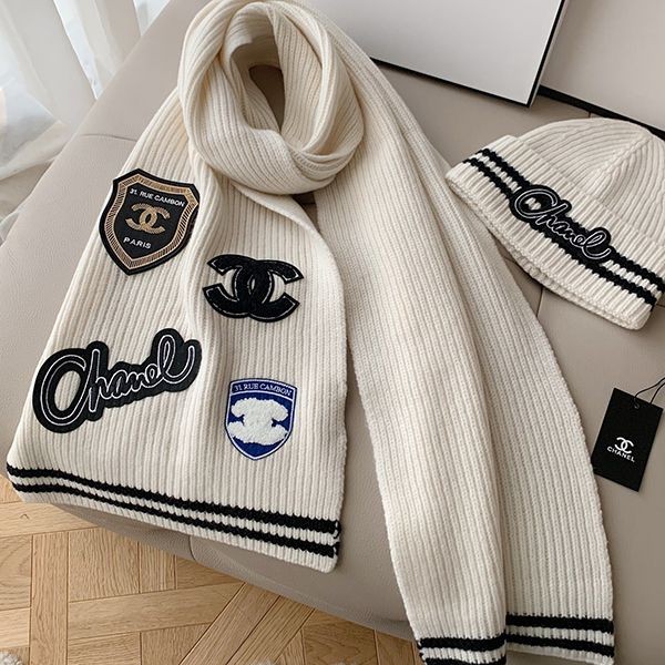 ★Popular in Japan! [Schoolgirl style is cute?] Chanel CC logo knit scarf, cheap price shx60129