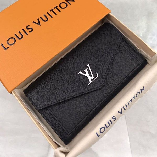 Louis Vuitton Long Wallet Replica Folding Wallet Portefeuille My Lock Me Quick Delivery M62530 Louis Vuitton Long Wallet Replica Folding Wallet Portefeuille My Lock Me Quick Delivery M62530