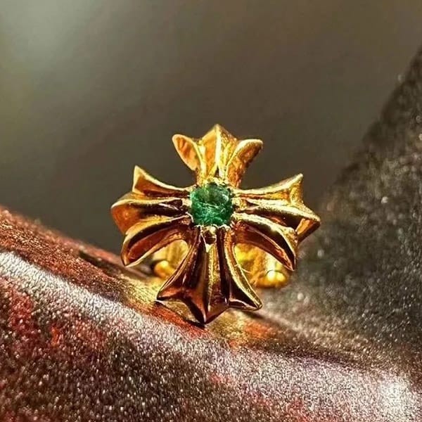 Very popular! Chrome Hearts 22K Gold CH Plus Emerald Earrings Fake Kuh77260 Very popular! Chrome Hearts 22K Gold CH Plus Emerald Earrings Fake Kuh77260