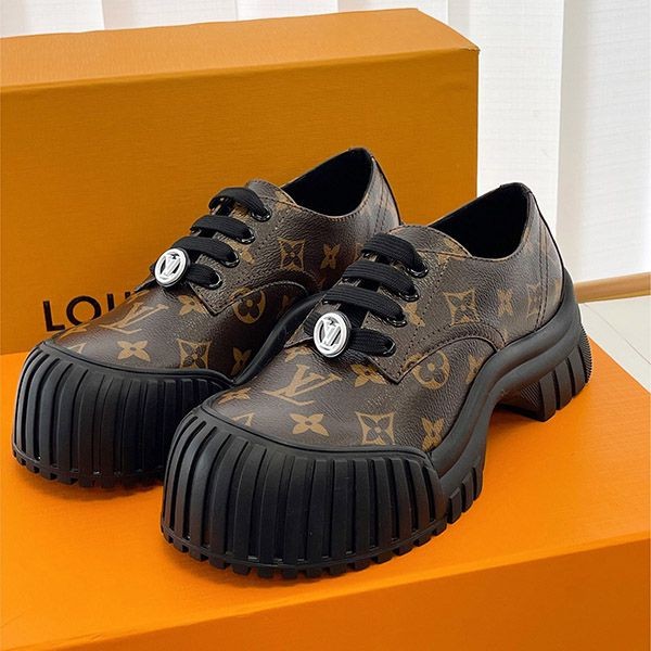 Louis Vuitton Ruby Ankle Boots Replica Fashionable feet vug13140