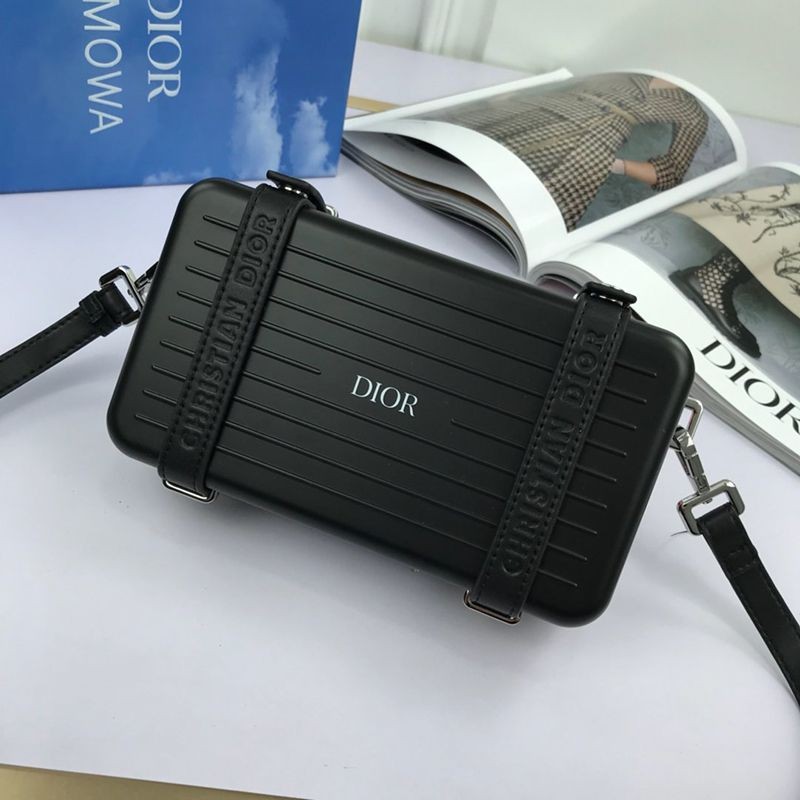 Tracked shipping Dior x RIMOWA collaboration ☆ Personal clutch bag copy dey65157 Tracked shipping Dior x RIMOWA collaboration ☆ Personal clutch bag copy dey65157