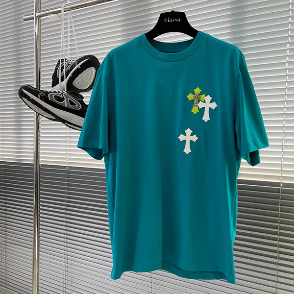 Hard to find Chrome Hearts Cemetery Cross replica logo T-shirt Kur64131 Hard to find Chrome Hearts Cemetery Cross replica logo T-shirt Kur64131
