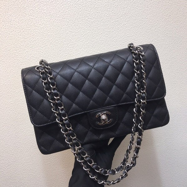 Very popular Chanel mini caviar skin shoulder bag black sho83759