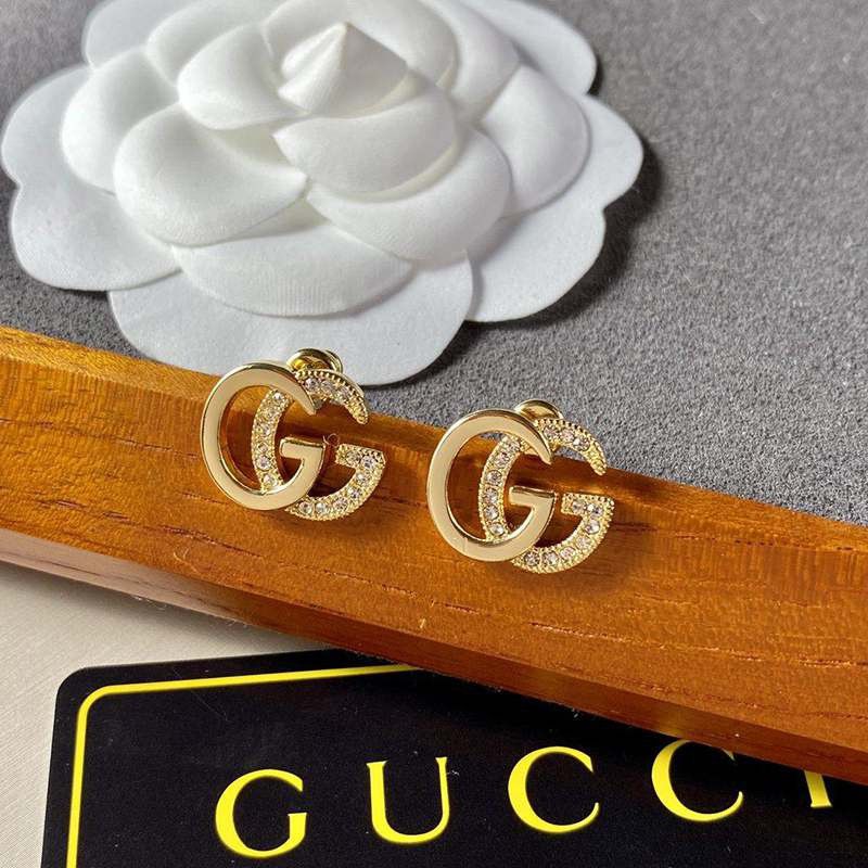 Hard to find Gucci Double G earrings in yellow gold replica guu26905