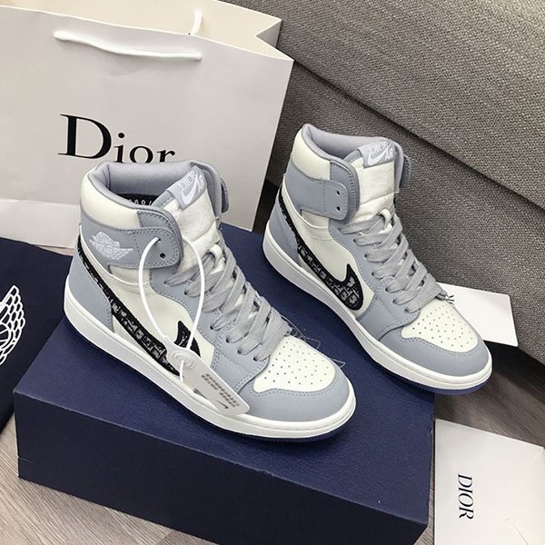 Dior Air Jordan 1 Replica Nike Retro High OG Wolf Grey/Black Sail White CN8607 002