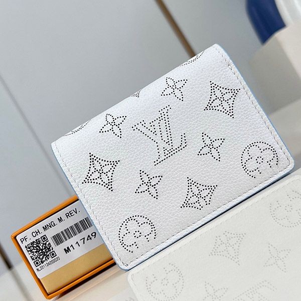 High quality Louis Vuitton Mahina Portefeuille Claire replica M11749 High quality Louis Vuitton Mahina Portefeuille Claire replica M11749