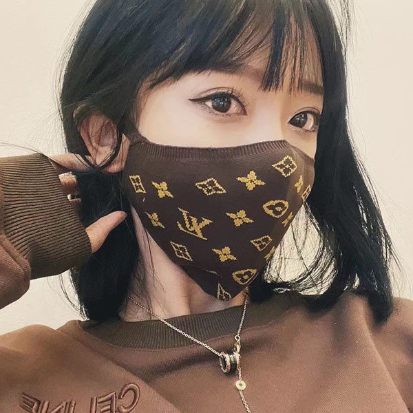 Louis Vuitton Mask Replica Maille Pouch Monogram M76747 Louis Vuitton Mask Replica Maille Pouch Monogram M76747