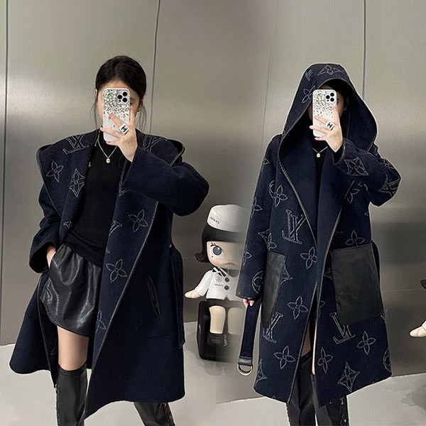 Very popular? Louis Vuitton fake reversible Mahina Monogram wrap coat vug76206