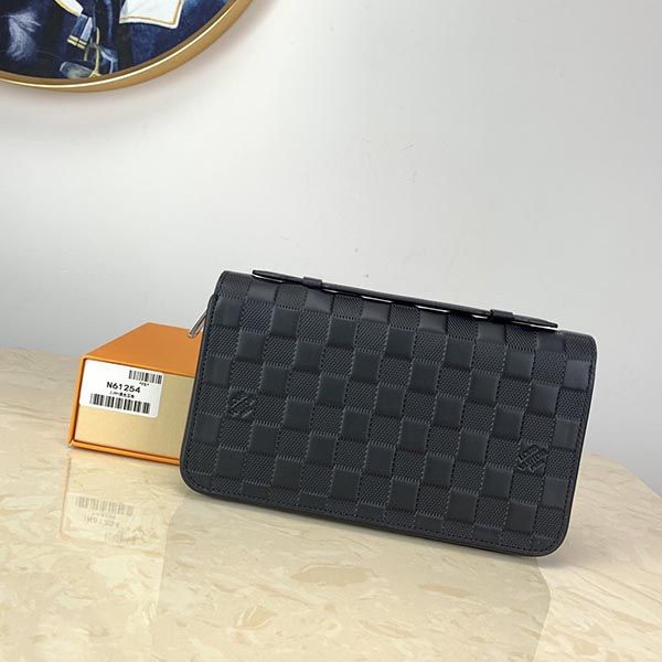 Very popular Louis Vuitton Zippy XL long wallet replica clutch M61254