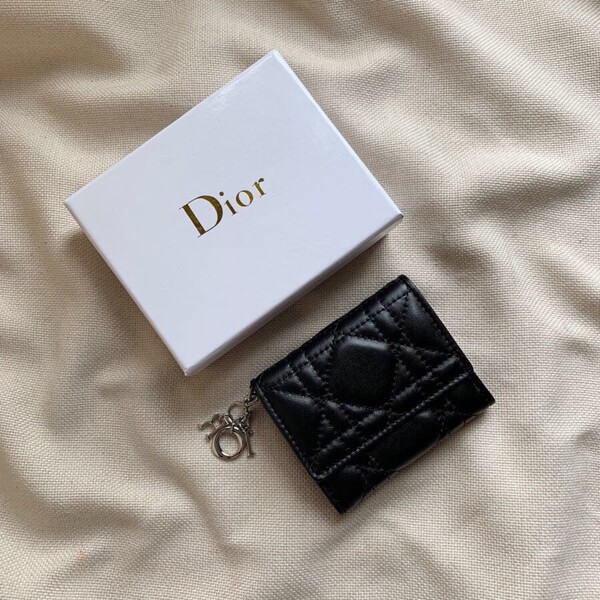 20-21 Fall/Winter Dior Lady Dior Folding Wallet Replica dep04021 20-21 Fall/Winter Dior Lady Dior Folding Wallet Replica dep04021
