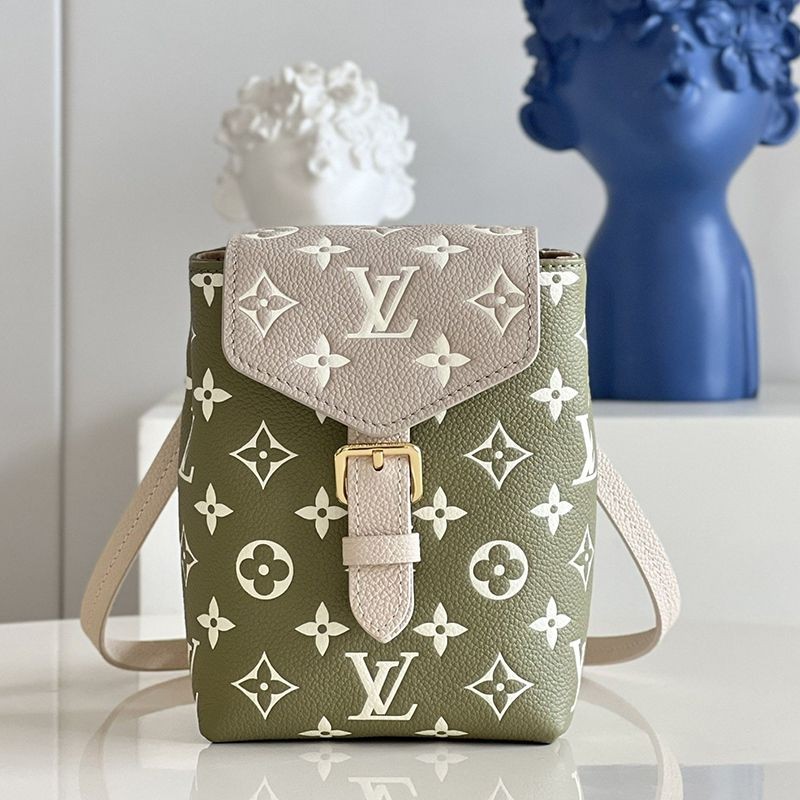 Lowest price challenge 22SS popular Louis Vuitton ★ Monogram Tiny Backpack Copy ★ M81351