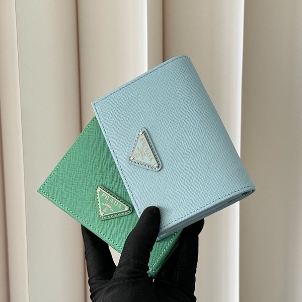 Prada Saffiano Replica Leather Small Wallet 2 Colors puo65316