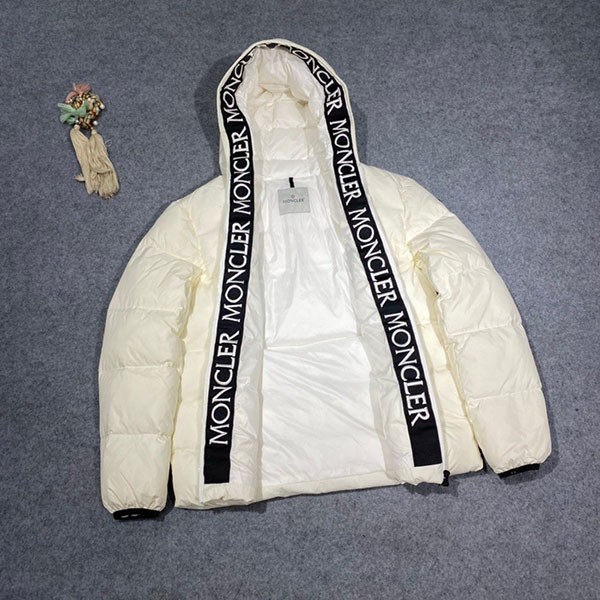Best Price Guaranteed Moncler Moncla Fake Short Down Jacket mop36101 Best Price Guaranteed Moncler Moncla Fake Short Down Jacket mop36101