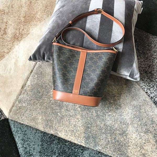 Extremely rare! Celine small bucket replica / Triomphe canvas & calfskin 191442CAS04
