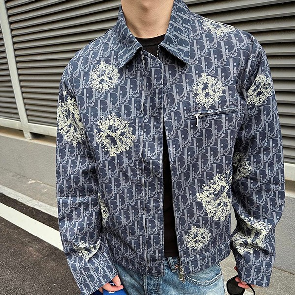 Rare! Arrives soon! Dior replica TEARS zip blouson denim C580 Rare! Arrives soon! Dior replica TEARS zip blouson denim C580