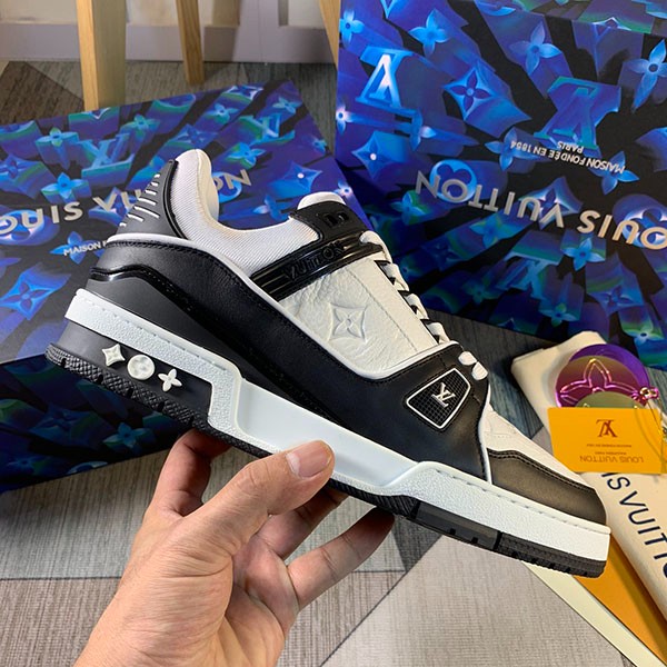 No customs duties charged☆Louis Vuitton copy☆LV Trainer line sneakers white black 1A812O LV Trainer line vuy55056 No customs duties charged☆Louis Vuitton copy☆LV Trainer line sneakers white black 1A812O LV Trainer line vuy55056