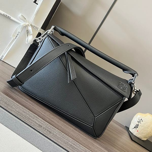 Secured Loewe Satin Calf Puzzle Edge Shoulder Bag Replica Small loy33600