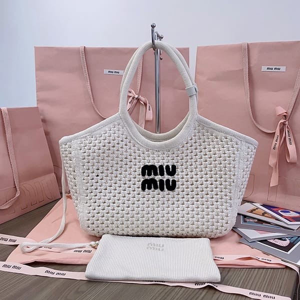 Love at first sight? Miu Miu Crochet handbag Crochet handbag replica myl85720 Love at first sight? Miu Miu Crochet handbag Crochet handbag replica myl85720