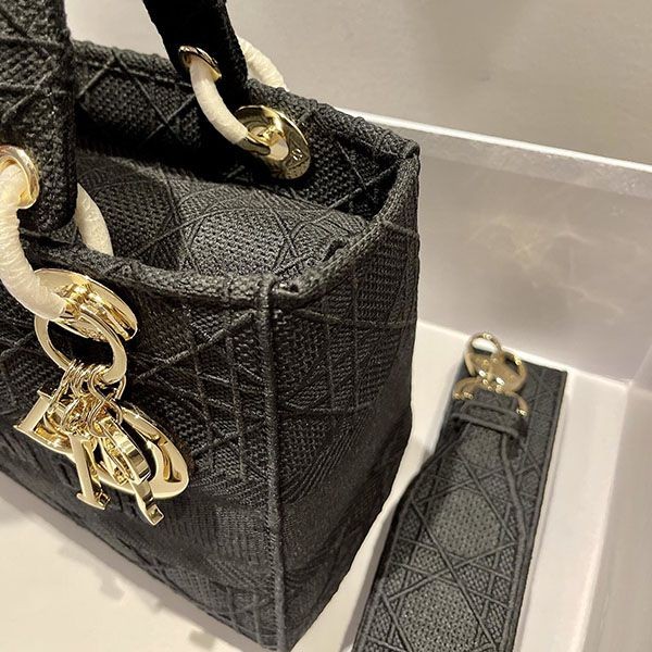 Super low price! Dior embroidered Cannage bag dem43535