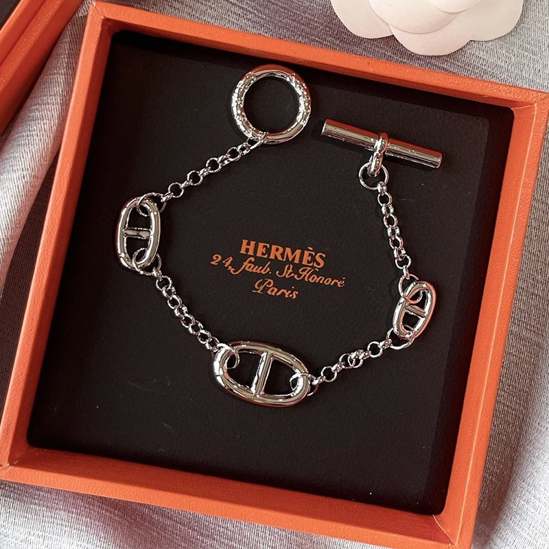 Cute Hermes Bracelet Replica "Farandole" PM Silver erx41161