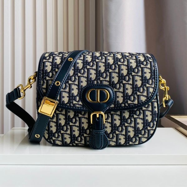 Mikiko Yano's favorite ★ Dior BOBBY Oblique Medium Bag Fake M9319UTZQ_M928