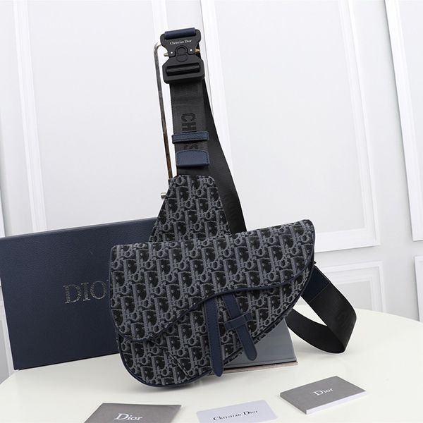 Very popular Dior calfskin ribbon lettering saddle bag replica deb13299