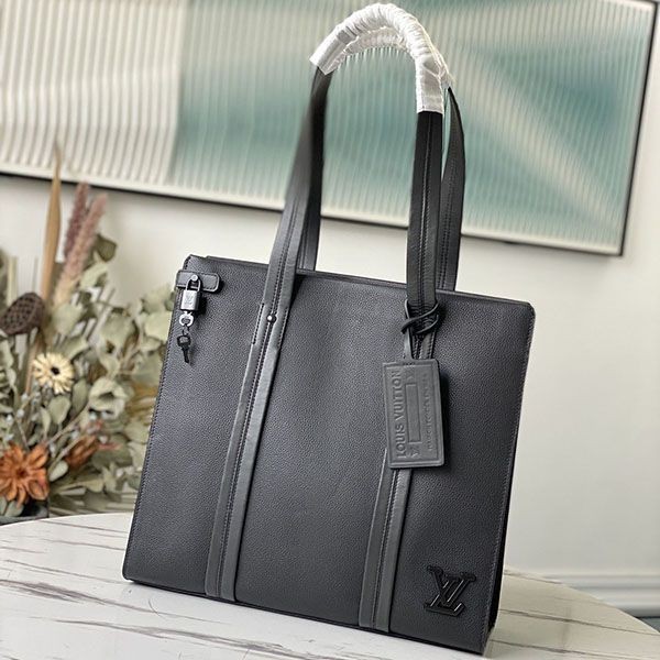 [New] Louis Vuitton Tote Bag Replica ◆ Business Taiga Men's M57308
