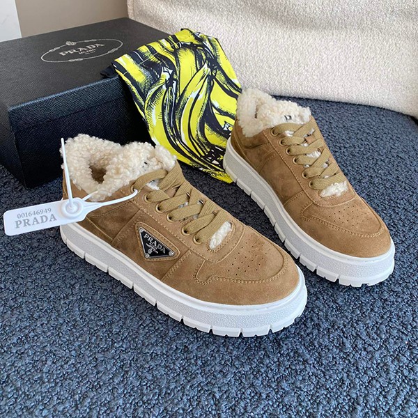 Prada replica suede calfskin sneakers pua80459 available now Prada replica suede calfskin sneakers pua80459 available now