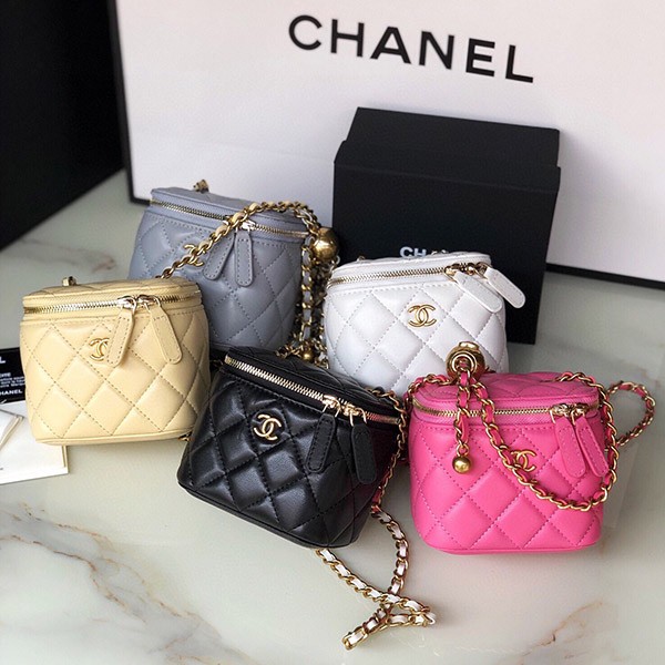 Chanel 2021AW Small Vanity Case Lambskin AP1447