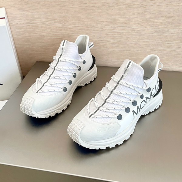 Moncler Trailgrip Lite 2 Men's Sneakers Replica 4M00090 M3457 001 4m00090 Moncler Trailgrip Lite 2 Men's Sneakers Replica 4M00090 M3457 001 4m00090