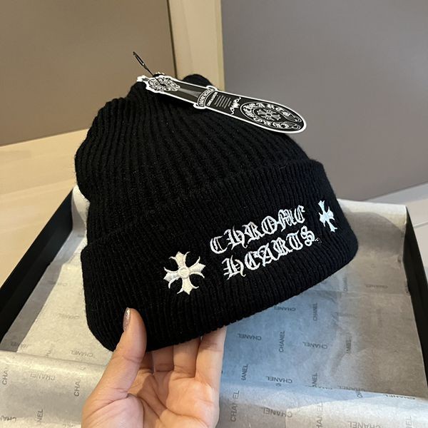 Many celebrities love Chrome Hearts ★ Logo Beanie Logo Beanie Watch Cap Fake Kul06368