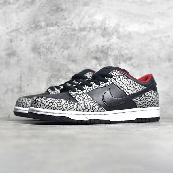 Supreme Nike Replica SB Dunk Low "Black Cement" (2002) 304292-131