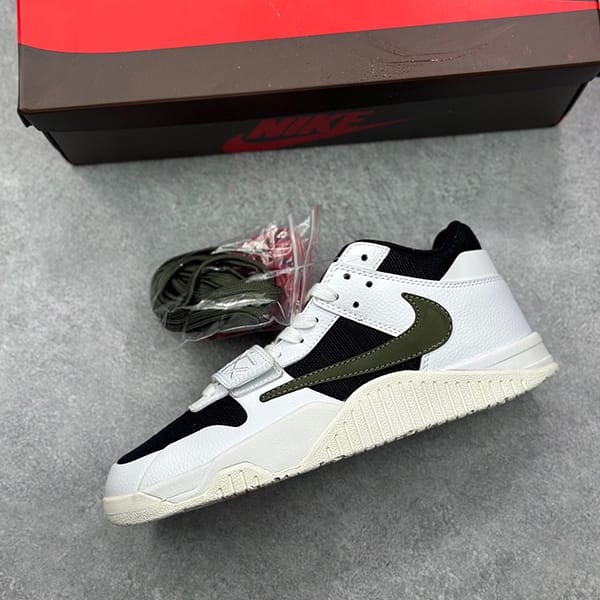 Cute Travis Scott x Nike Air Jordan 1 Sneaker Replica naz91546